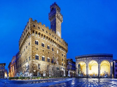 palazzo vecchio notturna