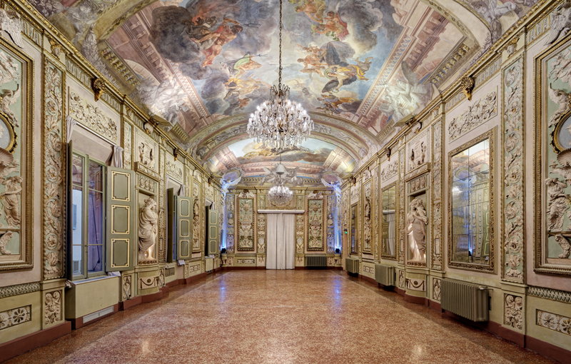 salone degli specchi