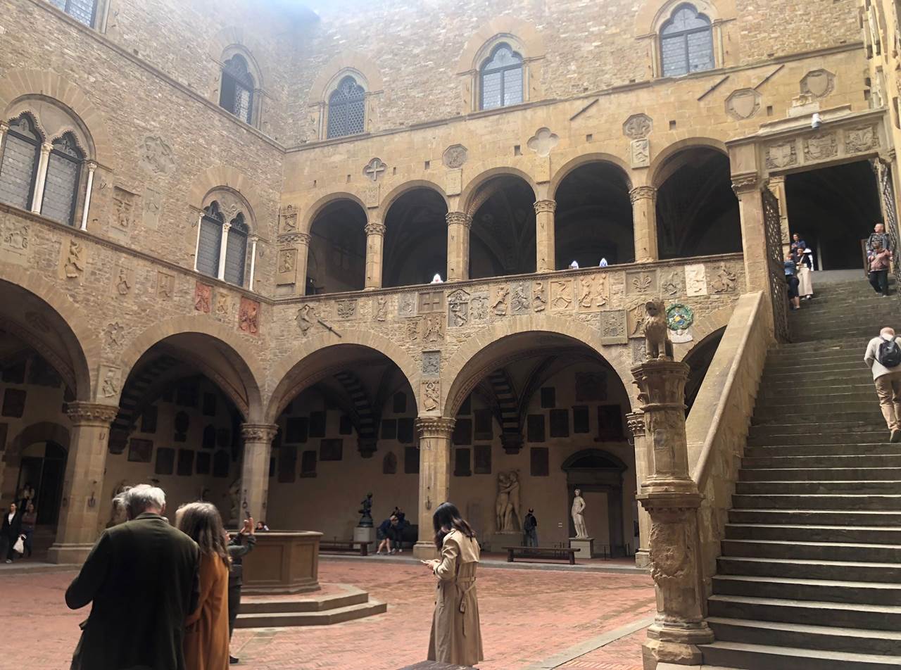 ef2c2932 9d51 41d5 944a b176e9fa8b0d